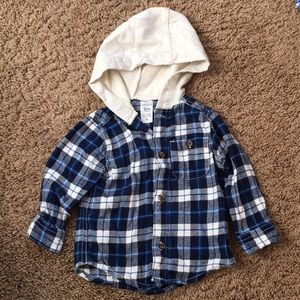 🌿12 Month hooded Flannel shirt